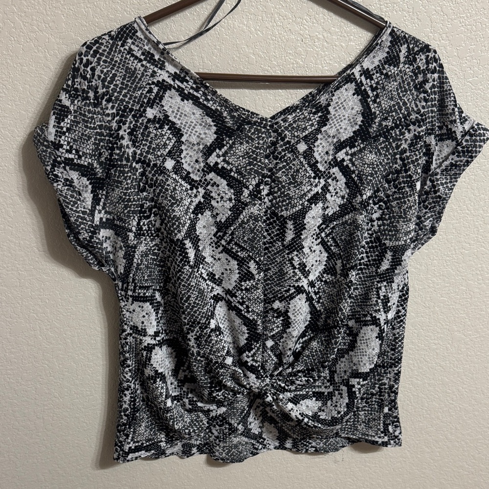 Hippie Rose Monochrome Snake Print Blouse